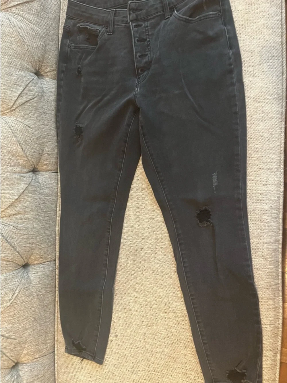 Time and Tru Black High-Rise Button-Fly Distressed Skinny Jeans - Picture 1 of 5